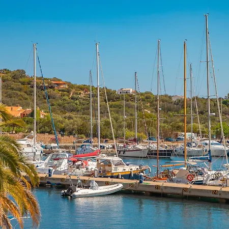 Direttamente Sul Molo Vista Mare 150 M Holiday home Porto Ottiolu