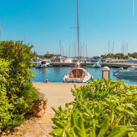 Direttamente Sul Molo Vista Mare 150 M Holiday home